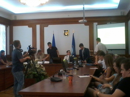 Студентський круглий стіл з представниками Міністерства освіти і науки України